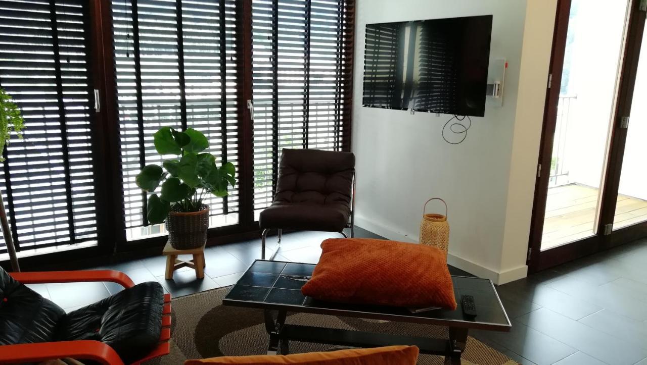 A Bouillon, Appartement Vintage Vue Sur Le Chateau Exterior photo
